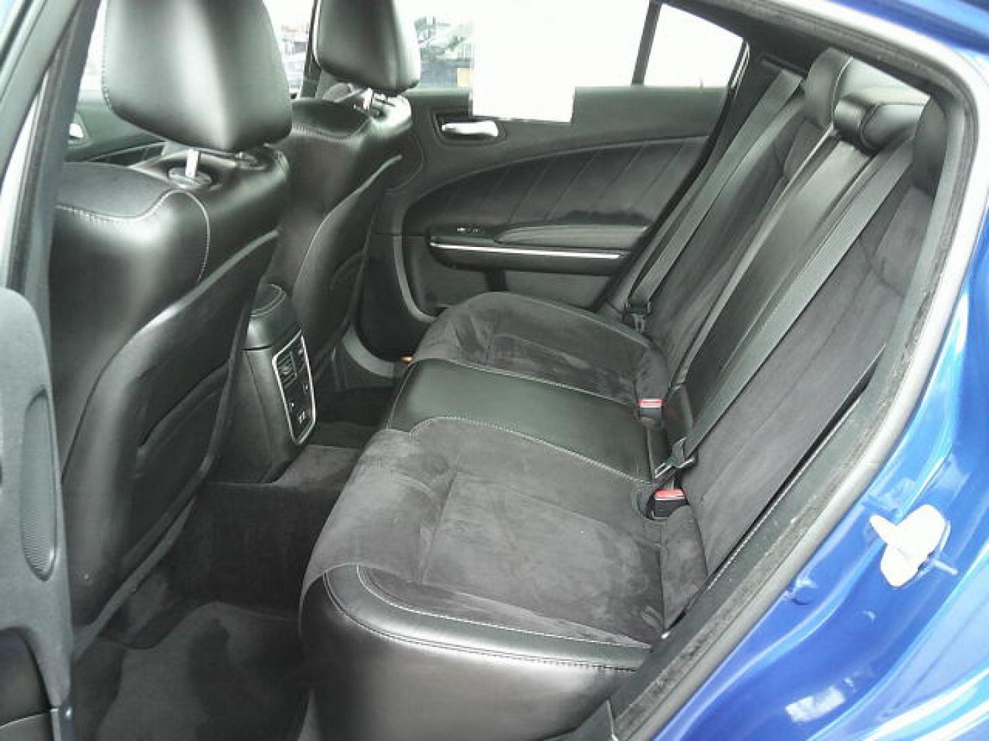 2018 Blue /Black Dodge Charger R/T (2C3CDXCT6JH) with an 5.7L V8 OHV 16V engine, 8A transmission, located at 4000 Bee Ridge Road, Sarasota, FL, 34233, (941) 926-0300, 27.298664, -82.489151- Photo#10