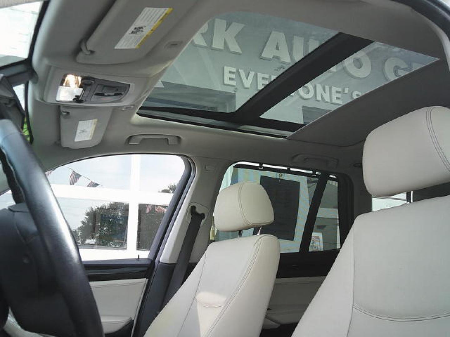 2013 Silver /Tan BMW X3 xDrive28i (5UXWX9C57DL) with an 3.0L L6 DOHC 24V engine, 8-Speed Automatic transmission, located at 4000 Bee Ridge Road, Sarasota, FL, 34233, (941) 926-0300, 27.298664, -82.489151- Photo#9