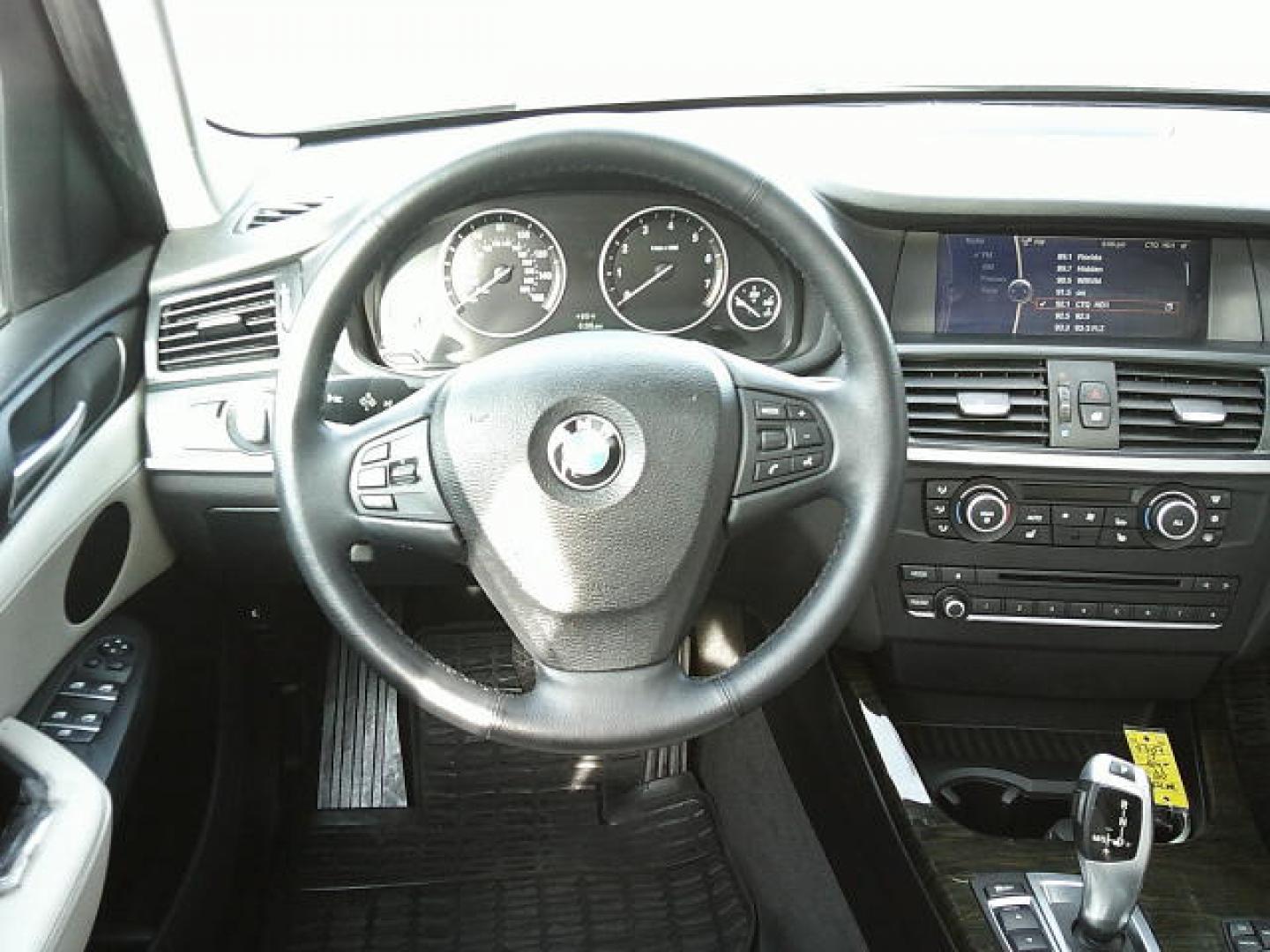 2013 Silver /Tan BMW X3 xDrive28i (5UXWX9C57DL) with an 3.0L L6 DOHC 24V engine, 8-Speed Automatic transmission, located at 4000 Bee Ridge Road, Sarasota, FL, 34233, (941) 926-0300, 27.298664, -82.489151- Photo#12