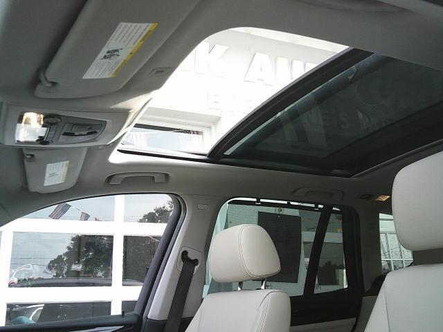 2013 Silver /Tan BMW X3 xDrive28i (5UXWX9C57DL) with an 3.0L L6 DOHC 24V engine, 8-Speed Automatic transmission, located at 4000 Bee Ridge Road, Sarasota, FL, 34233, (941) 926-0300, 27.298664, -82.489151 - Photo#13