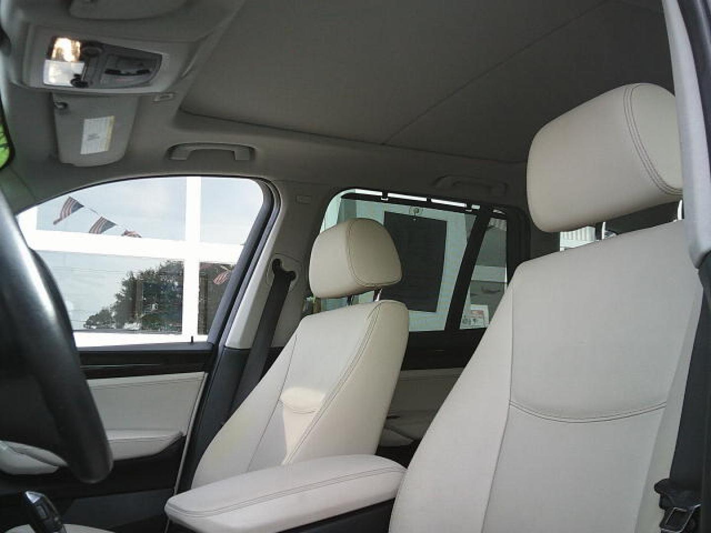 2013 Silver /Tan BMW X3 xDrive28i (5UXWX9C57DL) with an 3.0L L6 DOHC 24V engine, 8-Speed Automatic transmission, located at 4000 Bee Ridge Road, Sarasota, FL, 34233, (941) 926-0300, 27.298664, -82.489151- Photo#14