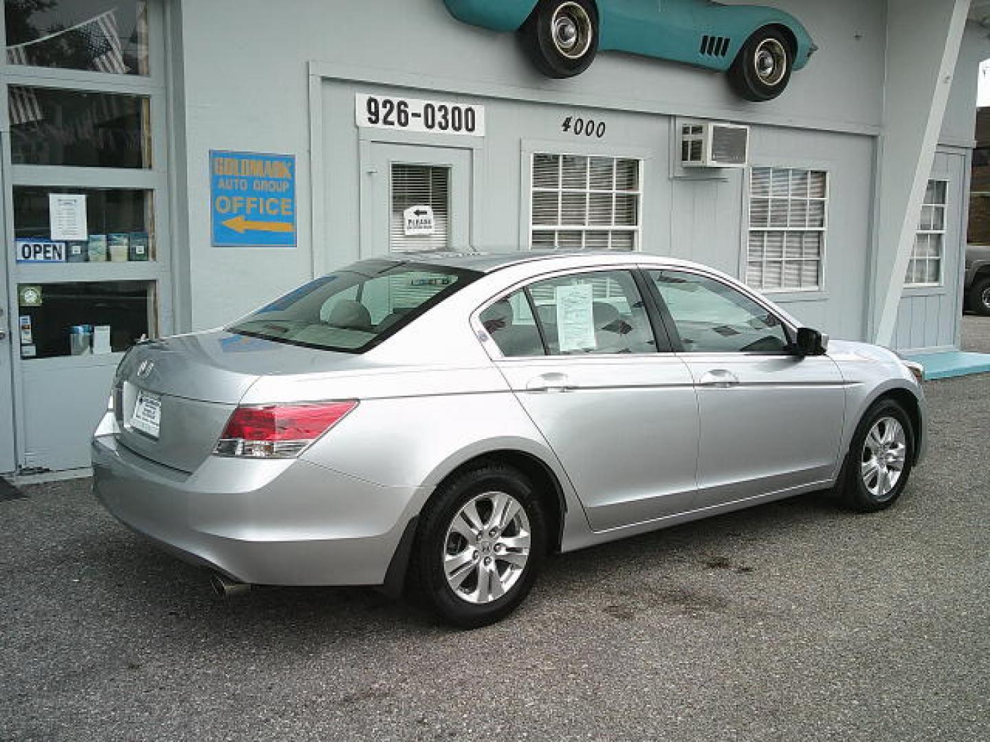2008 Gold /Beige Honda Accord LX-P Sedan AT (1HGCP26448A) with an 2.4L L4 DOHC 16V engine, 5-Speed Automatic Overdrive transmission, located at 4000 Bee Ridge Road, Sarasota, FL, 34233, (941) 926-0300, 27.298664, -82.489151 - 33K ORIGINAL MILES! YOU WILL BE HARD PRESSED TO FIND A CLEANER, LOWER MILEAGE ACCORD IN THIS YEAR!- Photo#2