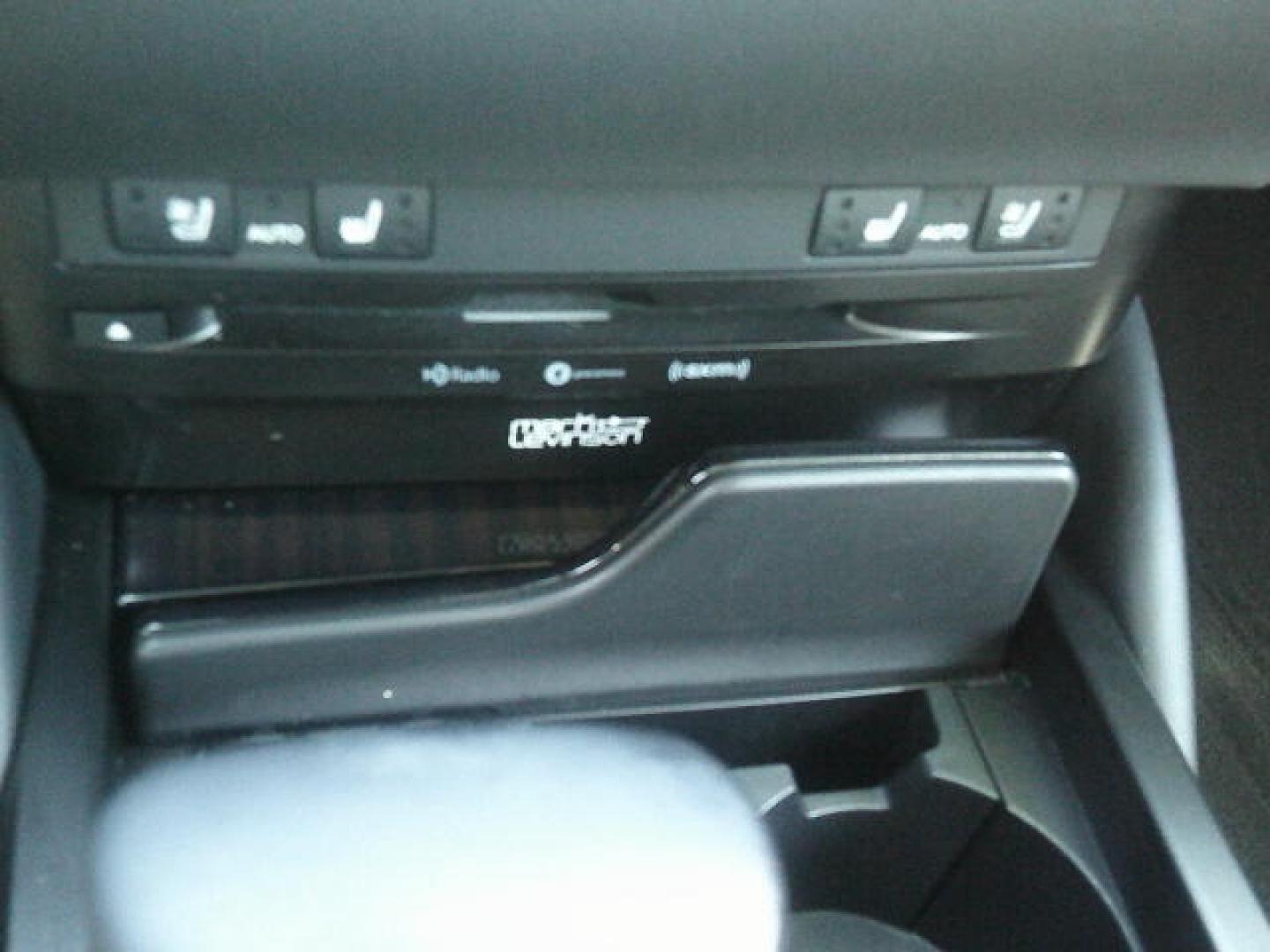 2021 WHITE /Beige Lexus ES 300h Base (58ADA1C19MU) with an 2.5L L4 DOHC 16V HYBRID engine, CVT transmission, located at 4000 Bee Ridge Road, Sarasota, FL, 34233, (941) 926-0300, 27.298664, -82.489151- Photo#26