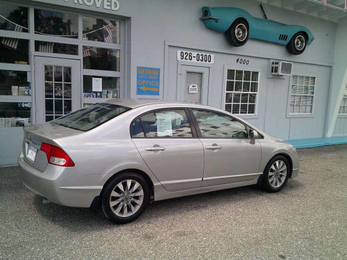 2010 Silver /Gray Honda Civic EX Sedan 5-Speed AT (2HGFA1F83AH) with an 1.8L L4 SOHC 16V engine, 5-Speed Automatic transmission, located at 4000 Bee Ridge Road, Sarasota, FL, 34233, (941) 926-0300, 27.298664, -82.489151- Photo#2