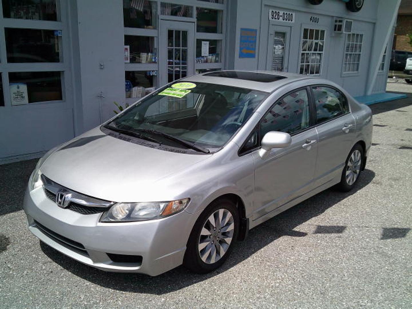 2010 Silver /Gray Honda Civic EX Sedan 5-Speed AT (2HGFA1F83AH) with an 1.8L L4 SOHC 16V engine, 5-Speed Automatic transmission, located at 4000 Bee Ridge Road, Sarasota, FL, 34233, (941) 926-0300, 27.298664, -82.489151- Photo#6