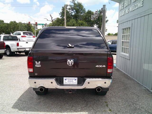 2011 /195482 Dodge Ram 1500 Sport Quad Cab 4WD (1D7RV1GT2BS) with an 5.7L V8 OHV 16V engine, 5-Speed Automatic transmission, located at 4000 Bee Ridge Road, Sarasota, FL, 34233, (941) 926-0300, 27.298664, -82.489151- Photo#2