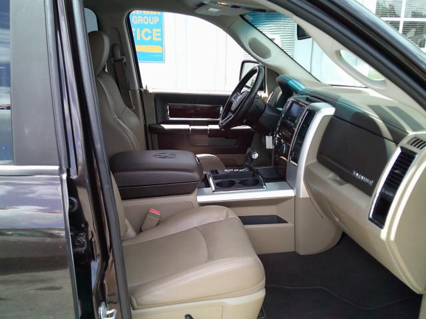 2011 /195482 Dodge Ram 1500 Sport Quad Cab 4WD (1D7RV1GT2BS) with an 5.7L V8 OHV 16V engine, 5-Speed Automatic transmission, located at 4000 Bee Ridge Road, Sarasota, FL, 34233, (941) 926-0300, 27.298664, -82.489151- Photo#10