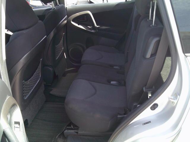 2009 Silver /Black Toyota RAV4 Sport I4 2WD (JTMZF32V09D) with an 2.4L L4 DOHC 16V engine, 4A transmission, located at 4000 Bee Ridge Road, Sarasota, FL, 34233, (941) 926-0300, 27.298664, -82.489151- Photo#10