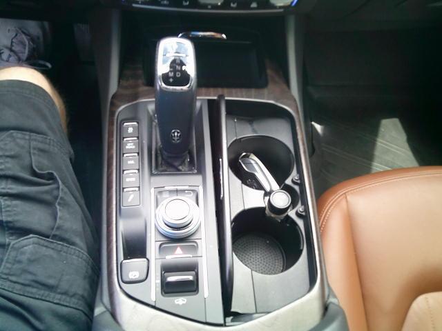 2020 Gray /Brown Maserati Levante Base (ZN661XUA5LX) with an 3.0L V6 DOHC 24V engine, 8A transmission, located at 4000 Bee Ridge Road, Sarasota, FL, 34233, (941) 926-0300, 27.298664, -82.489151- Photo#23