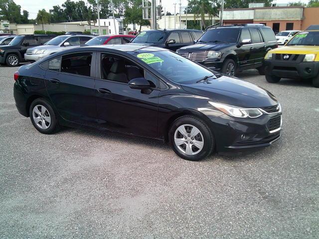 2018 Black /Black Chevrolet Cruze LS Auto (1G1BC5SM5J7) with an 1.4L L4 DOHC 16V TURBO engine, 6A transmission, located at 4000 Bee Ridge Road, Sarasota, FL, 34233, (941) 926-0300, 27.298664, -82.489151- Photo#9
