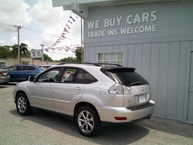 2008 Silver /Gray Lexus RX 350 FWD (2T2GK31U38C) with an 3.5L V6 DOHC 24V engine, 5A OD transmission, located at 4000 Bee Ridge Road, Sarasota, FL, 34233, (941) 926-0300, 27.298664, -82.489151- Photo#5