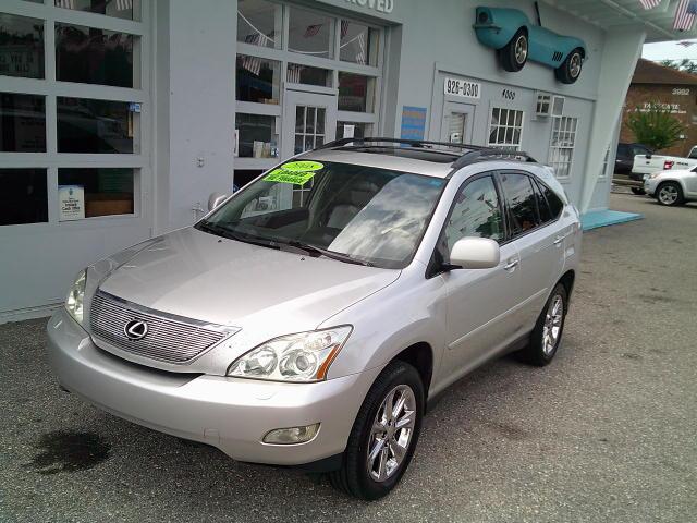 2008 Silver /Gray Lexus RX 350 FWD (2T2GK31U38C) with an 3.5L V6 DOHC 24V engine, 5A OD transmission, located at 4000 Bee Ridge Road, Sarasota, FL, 34233, (941) 926-0300, 27.298664, -82.489151- Photo#21