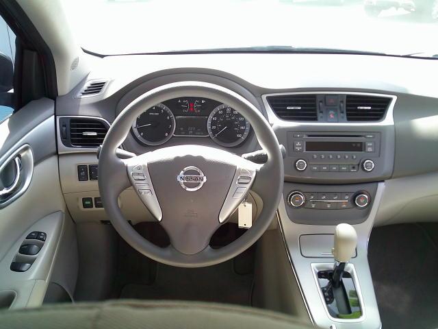 2014 Blue /Gray Nissan Sentra S (3N1AB7AP9EY) with an 1.8L L4 SFI DOHC 16V engine, Automatic transmission, located at 4000 Bee Ridge Road, Sarasota, FL, 34233, (941) 926-0300, 27.298664, -82.489151- Photo#12