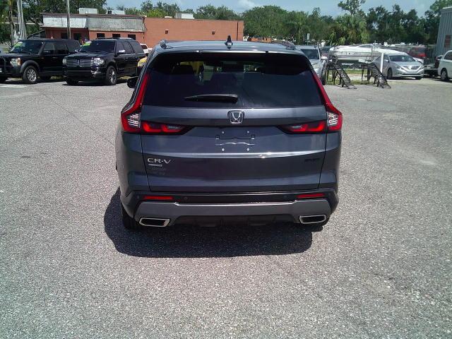 2024 Gray /Biege Honda CR-V Hybrid Sport-L (7FARS5H81RE) with an 2.0L L4 DOHC 16V HYBRID engine, CVT transmission, located at 4000 Bee Ridge Road, Sarasota, FL, 34233, (941) 926-0300, 27.298664, -82.489151- Photo#5