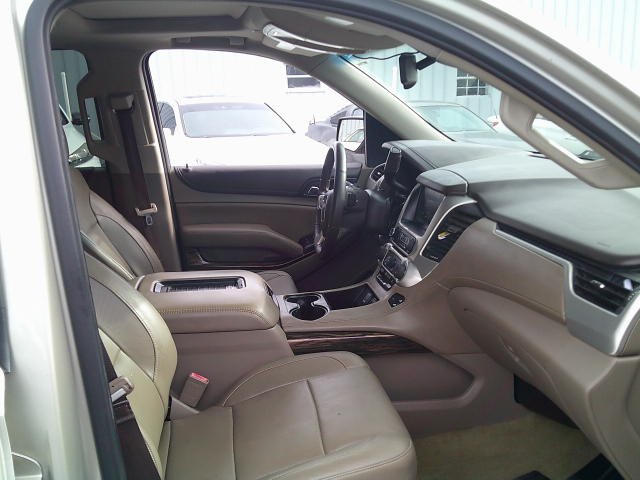 2017 Beige /Brown GMC Yukon XL SLT 2WD (1GKS1GKCXHR) with an 5.3L V8 OHV 16V engine, 6A transmission, located at 4000 Bee Ridge Road, Sarasota, FL, 34233, (941) 926-0300, 27.298664, -82.489151- Photo#17