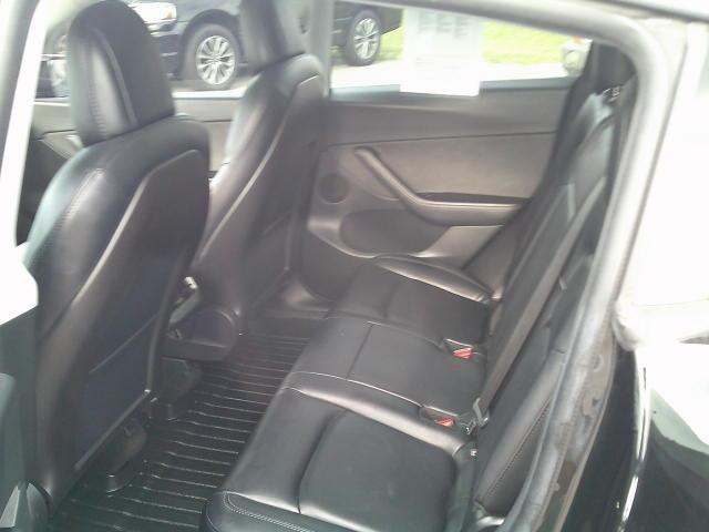 2020 Black /Black Tesla Model Y Long Range (5YJYGDEE5LF) with an ELECTRIC engine, 1A transmission, located at 4000 Bee Ridge Road, Sarasota, FL, 34233, (941) 926-0300, 27.298664, -82.489151- Photo#11