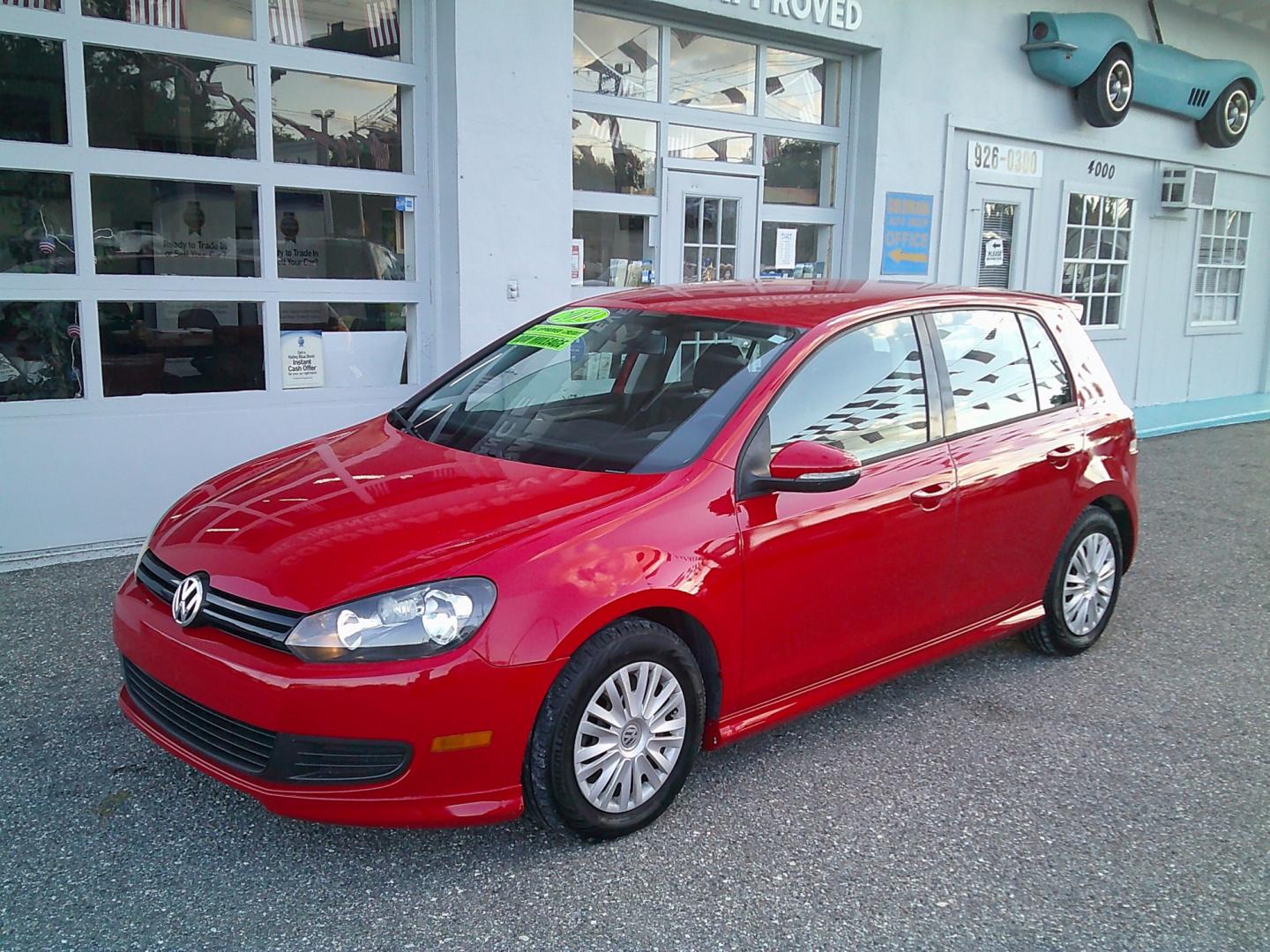 2014 Red /Black Volkswagen Golf 2.5L Conv & Sunroof 4 Door PZEV (WVWDB7AJ8EW) with an 2.5L L5 DOHC 20V engine, 6-Speed Automatic transmission, located at 4000 Bee Ridge Road, Sarasota, FL, 34233, (941) 926-0300, 27.298664, -82.489151- Photo#8