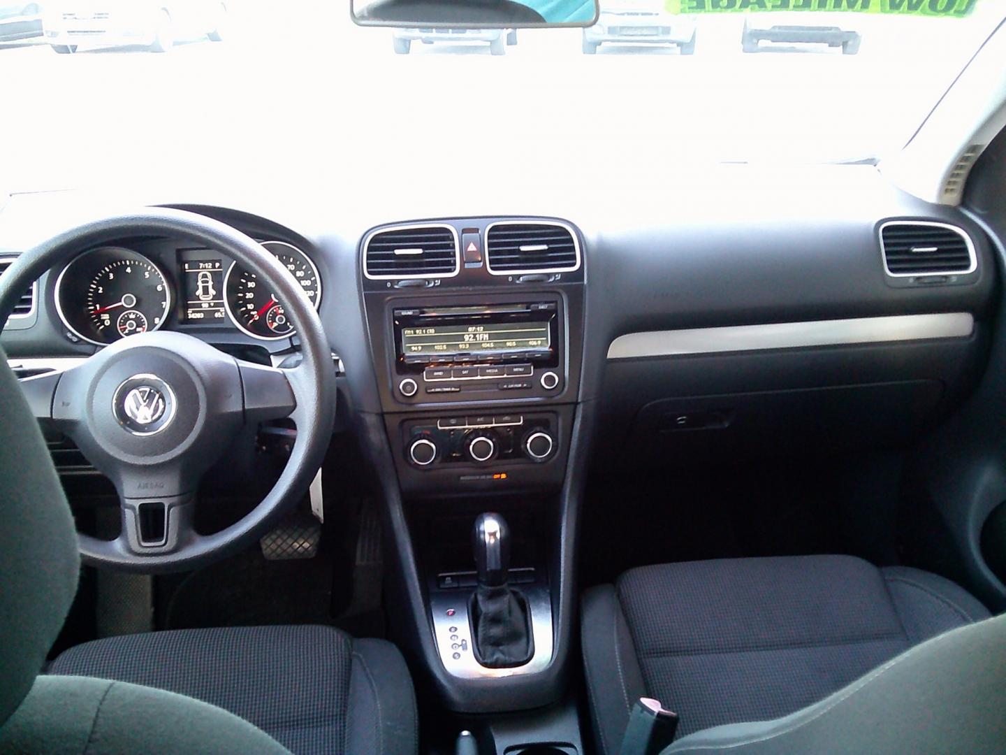 2014 Red /Black Volkswagen Golf 2.5L Conv & Sunroof 4 Door PZEV (WVWDB7AJ8EW) with an 2.5L L5 DOHC 20V engine, 6-Speed Automatic transmission, located at 4000 Bee Ridge Road, Sarasota, FL, 34233, (941) 926-0300, 27.298664, -82.489151- Photo#15