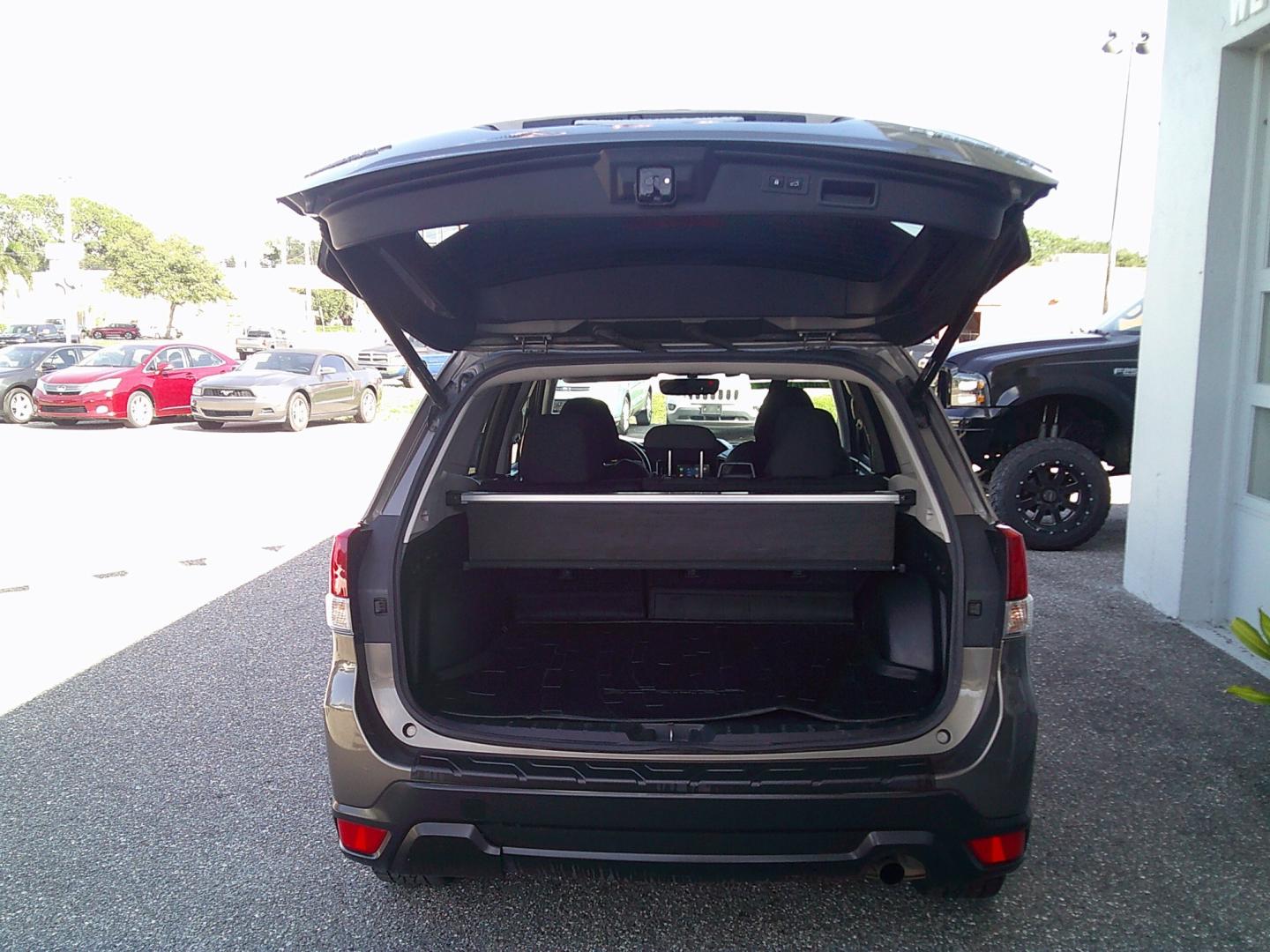 2019 Brown /Beige Subaru Forester Premium (JF2SKAGC4KH) with an 2.5L H4 SOHC 16V engine, CVT transmission, located at 4000 Bee Ridge Road, Sarasota, FL, 34233, (941) 926-0300, 27.298664, -82.489151- Photo#9
