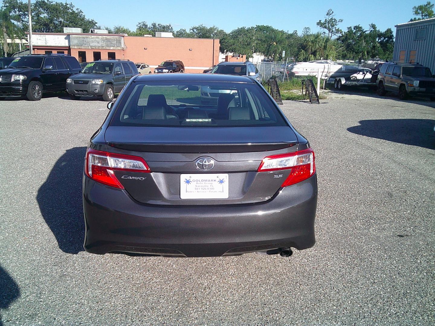 2012 Gray /Gray Toyota Camry SE (4T1BF1FK9CU) with an 2.5L L4 DOHC 16V engine, 6-Speed Automatic transmission, located at 4000 Bee Ridge Road, Sarasota, FL, 34233, (941) 926-0300, 27.298664, -82.489151- Photo#5