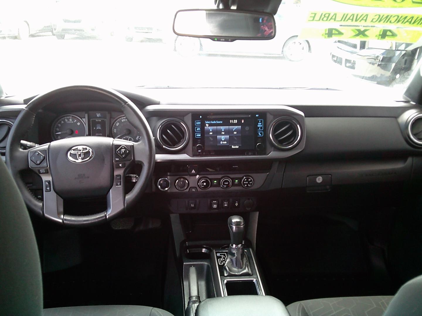 2018 White /Gray Toyota Tacoma TRD Off-Road Long Bed V6 6AT 4WD (5TFCZ5AN5JX) with an 3.6L V6 DOHC 24V engine, 6A transmission, located at 4000 Bee Ridge Road, Sarasota, FL, 34233, (941) 926-0300, 27.298664, -82.489151- Photo#11