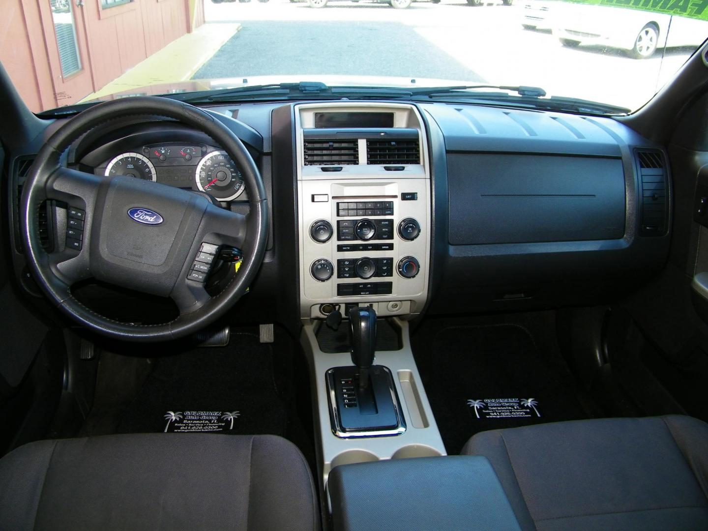 2012 Gray /Gray Ford Escape XLT (1FMCU9DG4CK) with an 3.0L Flex Fuel V6 240hp 223ft. lbs. engine, Automatic transmission, located at 4000 Bee Ridge Road, Sarasota, FL, 34233, (941) 926-0300, 27.298664, -82.489151 - Photo#13